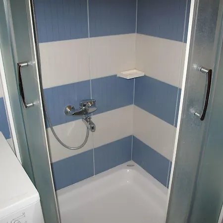 Lägenhet Apartman Leina