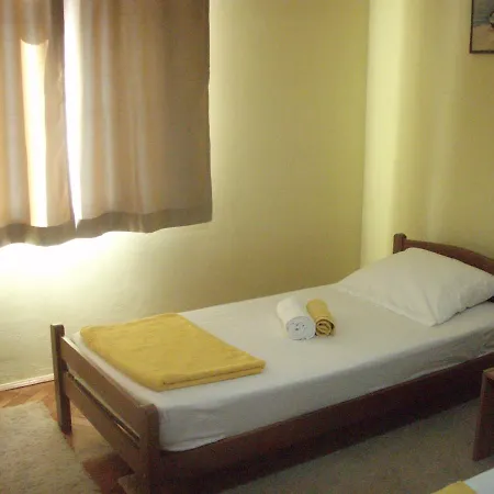 Apartman Leina